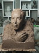 赵树理纪念雕像：文脉传承与创作精神的永恒丰碑